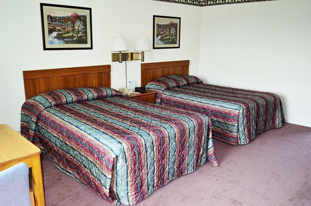 Huntingdon Motor Inn Bagian luar foto