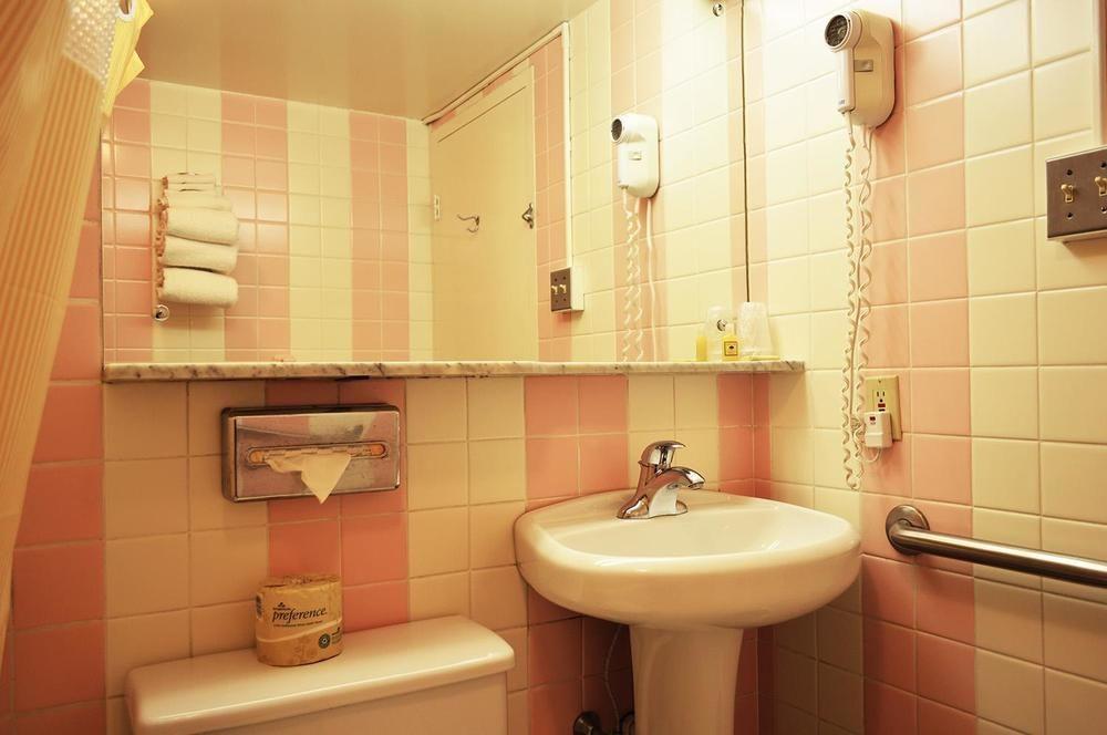 Huntingdon Motor Inn Bagian luar foto
