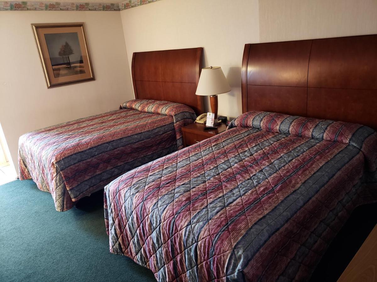 Huntingdon Motor Inn Bagian luar foto